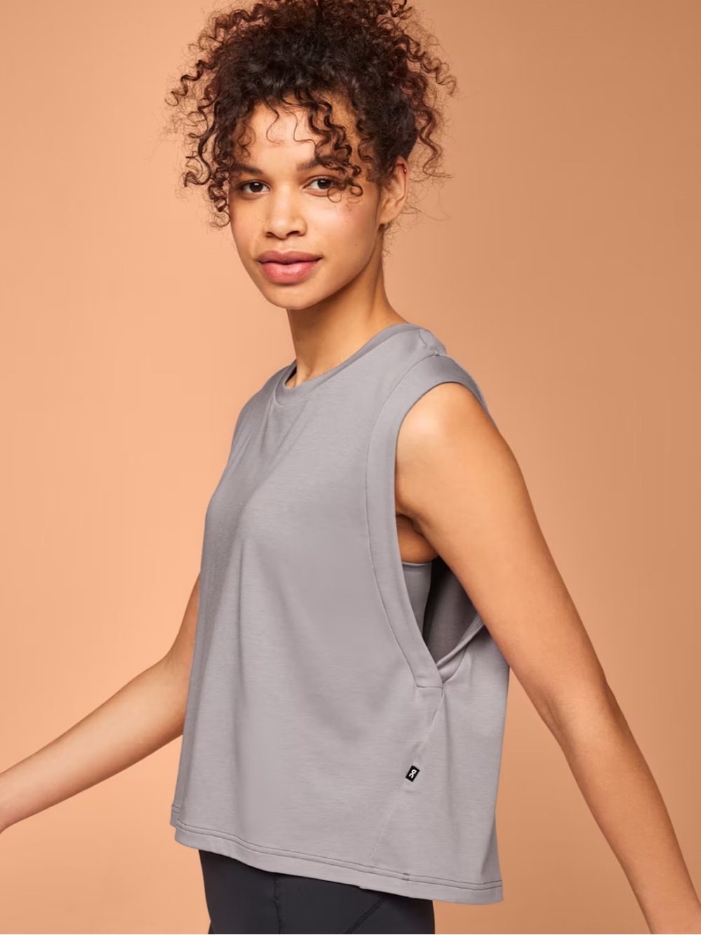 On Running Women's Focus Crop Light Grey Muscle Tee Tank, Size XS